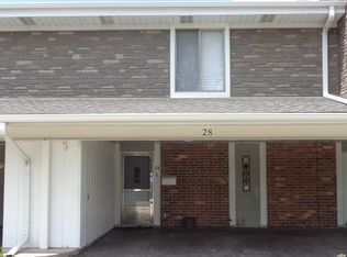 28 Cour Masson, Palos Hills, IL