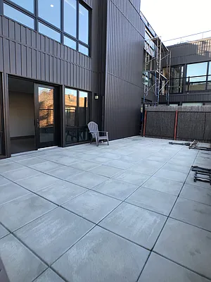 Rented by City Vista Inc | media 4