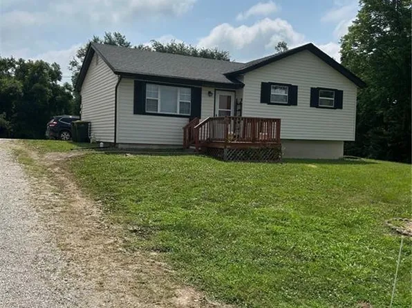 901-903 S Main St, Lansing, KS 66043