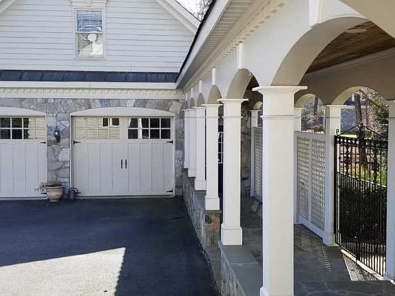 5th image of 15436 Kentwell Cir