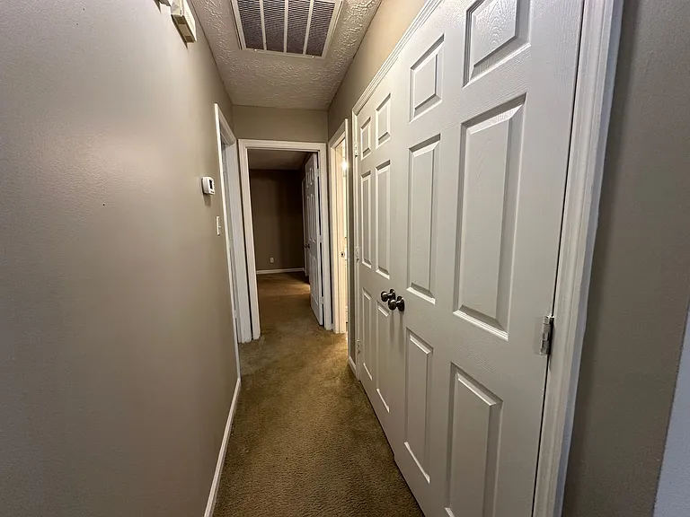 2678 Rivercliff Rd — Photo 10