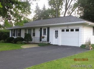 14 Gary Ave, New Hartford, NY 13413