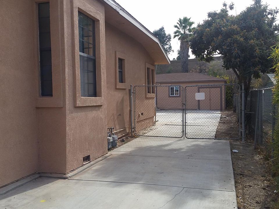 Drive way