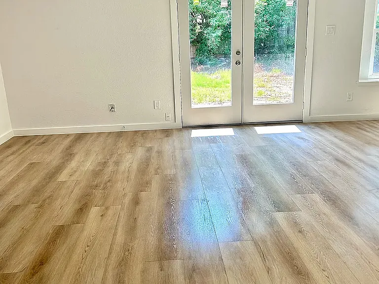 813 Panay Way Dr — Photo 9