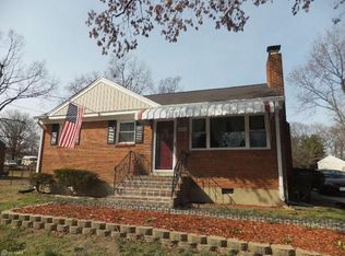 14514 Colchester Rd, Woodbridge, VA 22191