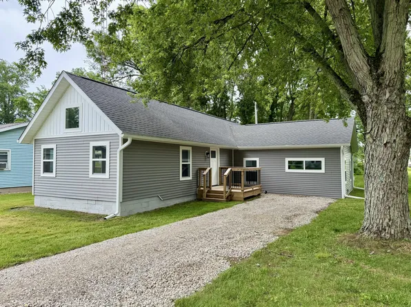 24249 Draper Dr, Sturgis, MI 49091