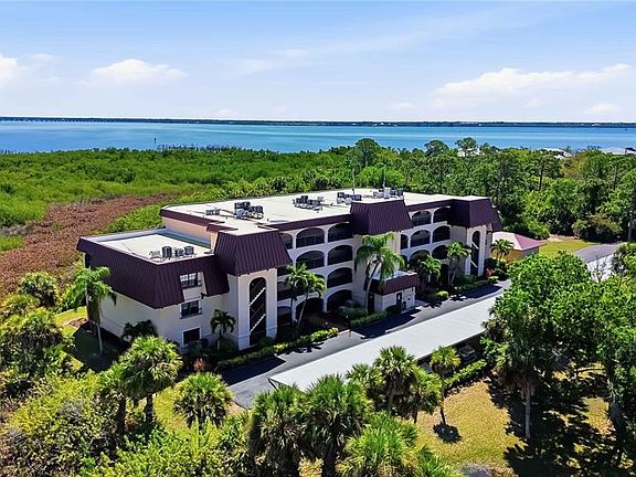 2nd image of 23465 Harborview Rd APT 231