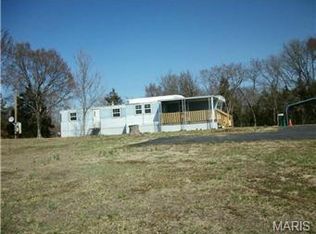 12674 Hyfield Rd, De Soto, MO 63020