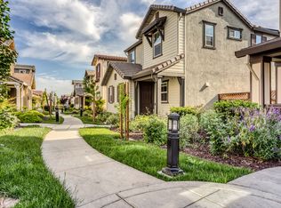 1049 S Fowler Ln, Mountain House, CA
