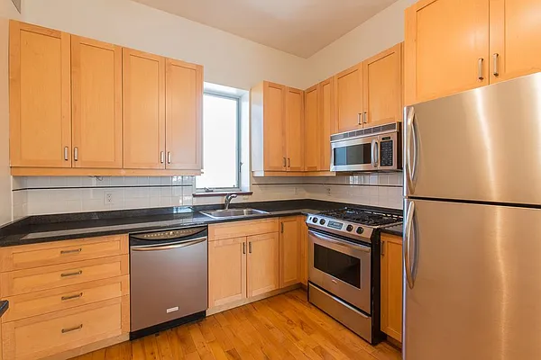 Sold by Corcoran | media 14