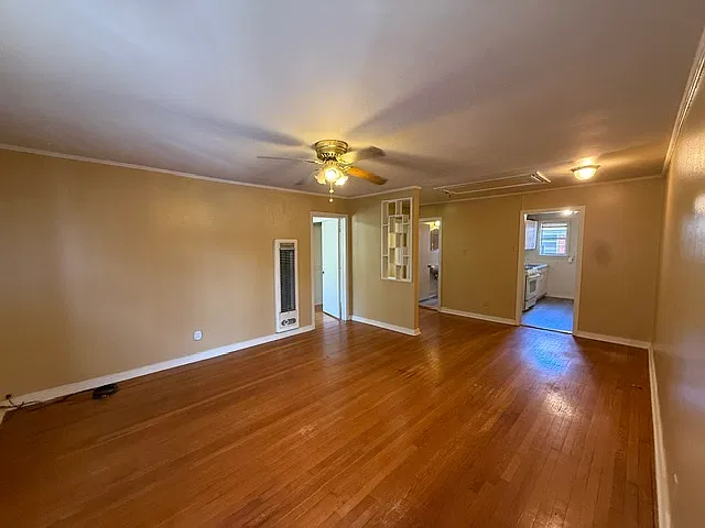 2 bed, 880 sqft, $1,200 — Photo 2