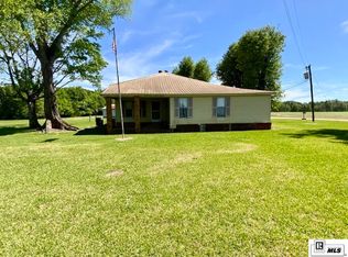 210 Grady Ln, Gilbert, LA 71336