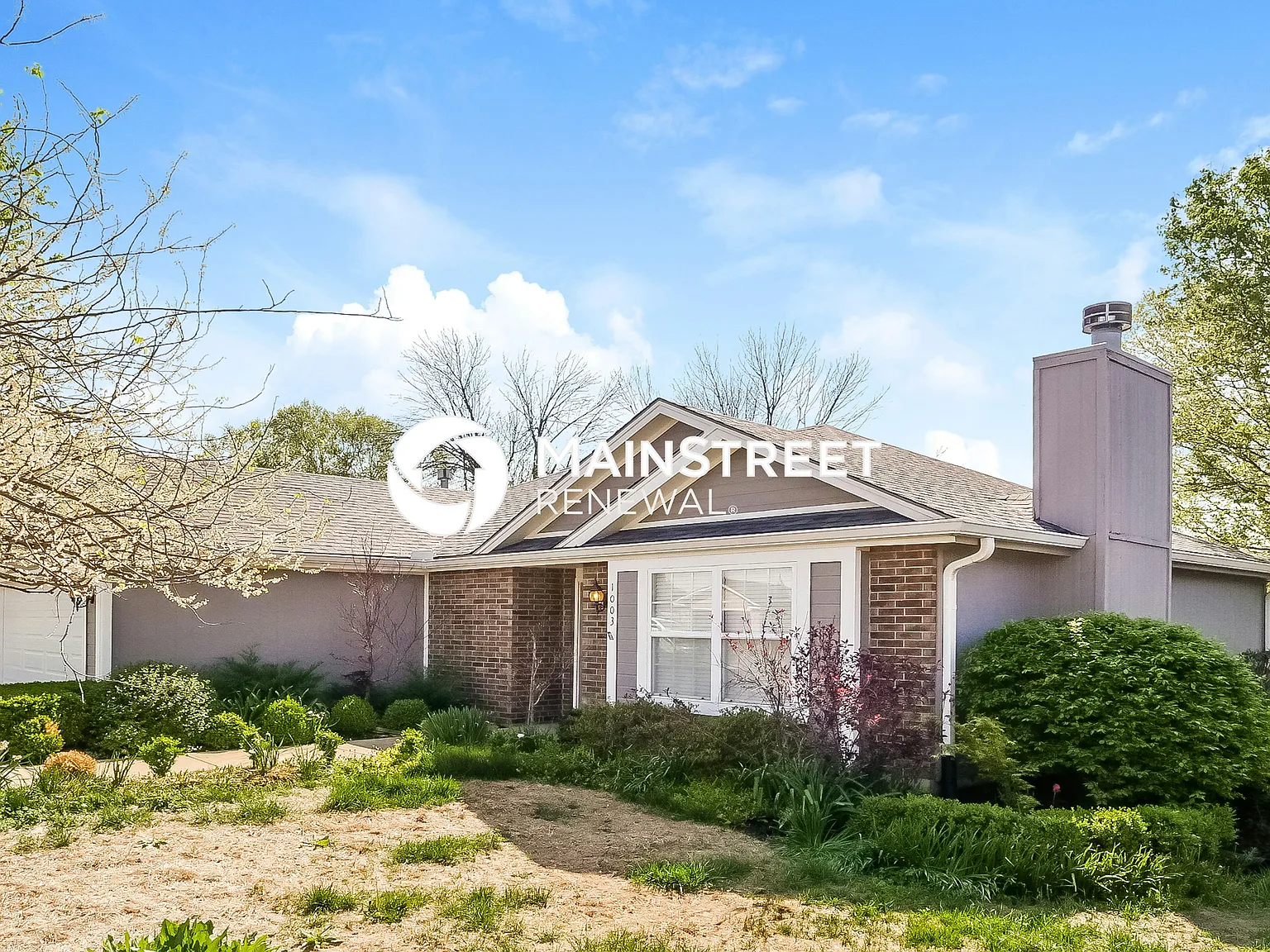 1003 Stonebrook Ln — Photo 3