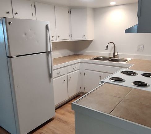 5th image of 511-517 Westview Dr #517-09