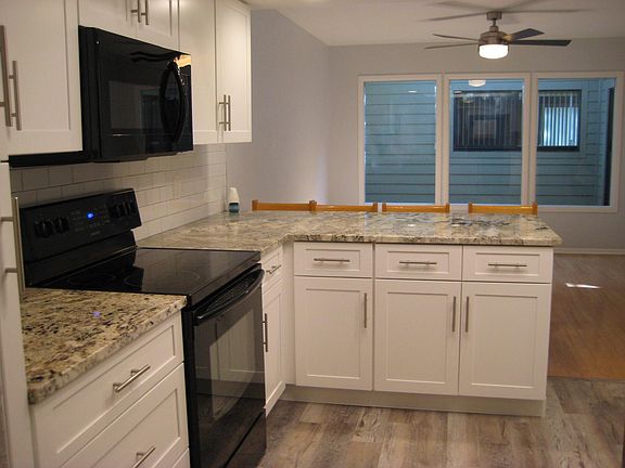 5th image of 13901 Lazy Oak Dr