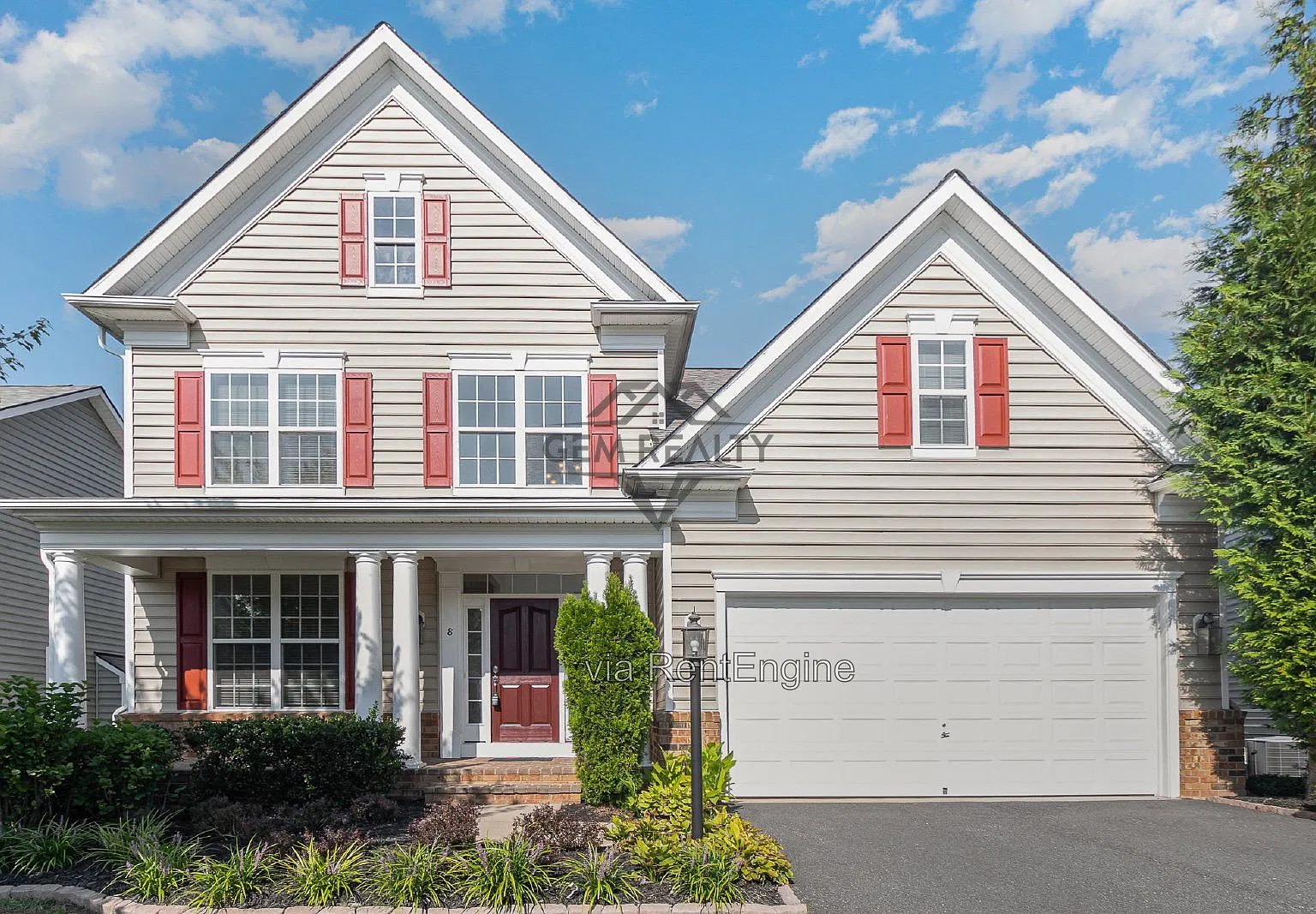 4 bed, 2.5 bath, 2996 sqft, $3,249 — Photo 2