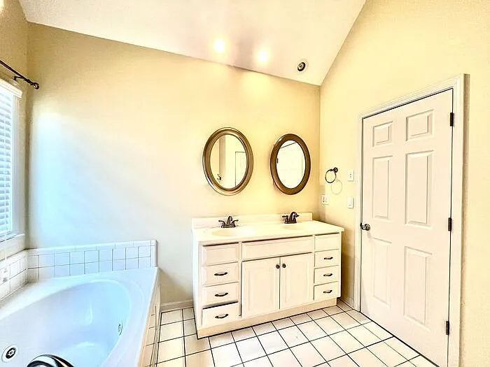 4925 Byers Rd — Photo 16