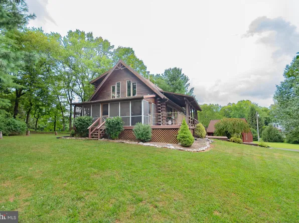 1337 Cedar Ln, Shepherdstown, WV 25443
