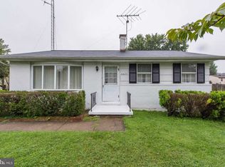 3677 Hineline Rd, Baltimore, MD 21229