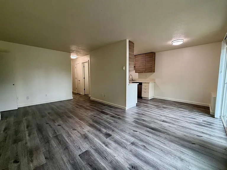 Holgate Lofts — Photo 31