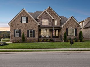8010 June Apple Ln, Spring Hill, TN 37174