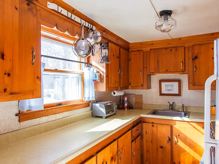 15 Pine Rock Rd — Photo 10