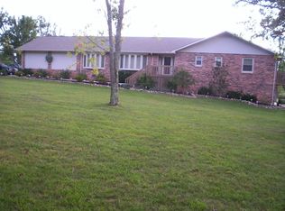 262 Martin Rd, Crossville, TN 38555