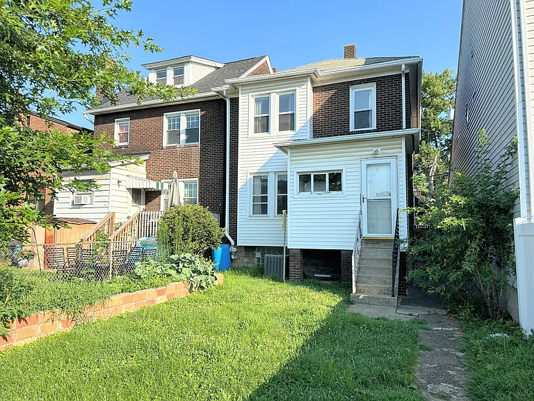 7104 Schoyer Ave — Photo 25