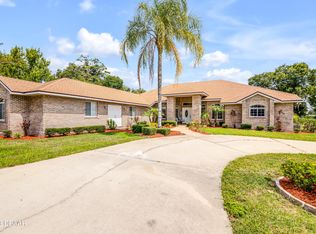 876 Peterson Rd, Pierson, FL 32180