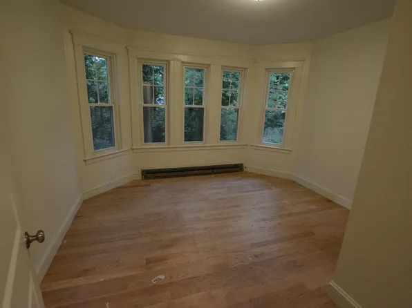 212 Franklin St, Braintree, MA 02184