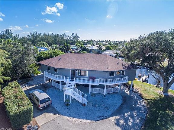 3rd image of 3567 Clipper Ln