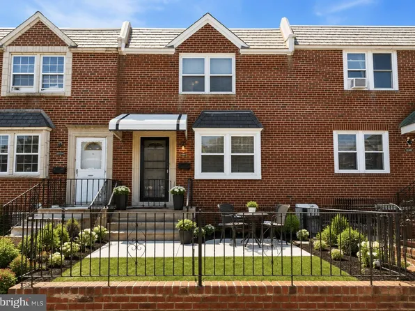 1122 Elbridge St, Philadelphia, PA 19111