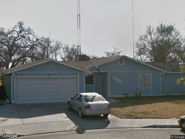 13729 Ada St, Armona, CA 93202