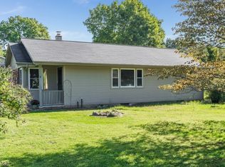 119 Sunnyview Ave W, Hackettstown, NJ 07840