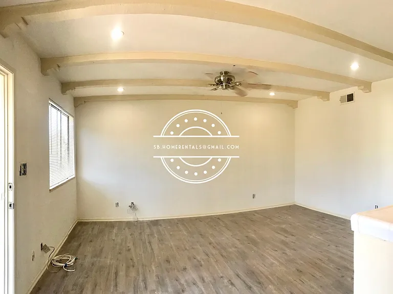 1735 Villa Ave — Photo 16