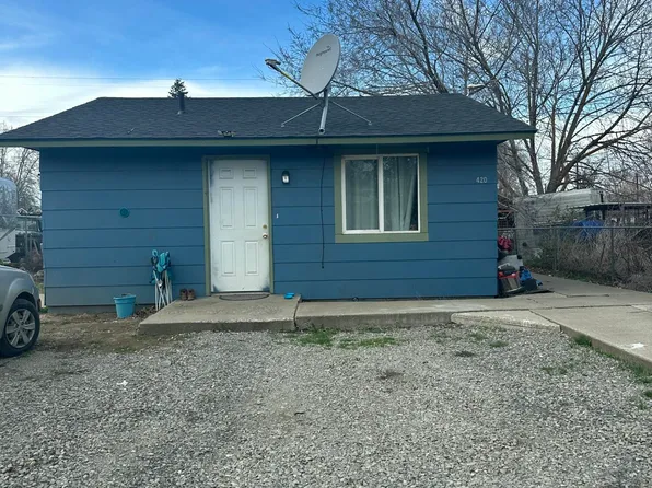 420 S 1st St, White Swan, WA 98952