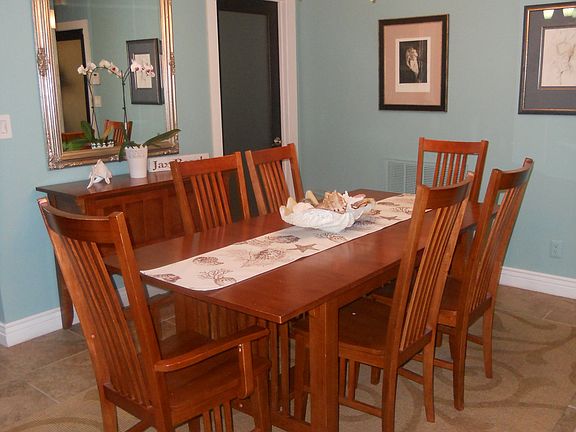 5th image of 30 Oakwood Ct