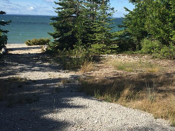 3rd image of 7850 North Pointe Shores Road