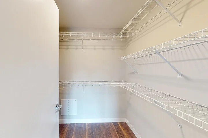 520 E Armour — Photo 109