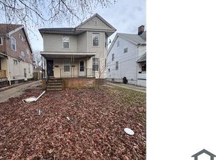 3245 W 99th St, Cleveland, OH