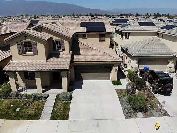 4th image of 15592 Paprika Ln