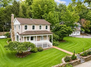 22 Buckskin Lane, Oxford, CT 06478