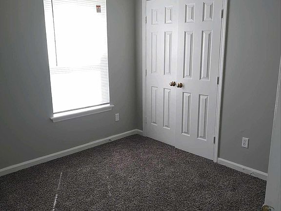 3rd image of 1054 Brandy Ln #4