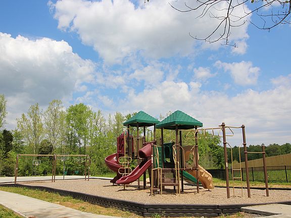 2nd image of 64 Liberty Park