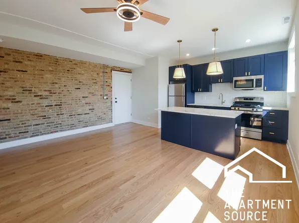 2020-22 W Montrose Ave #2C, Chicago, IL 60634
