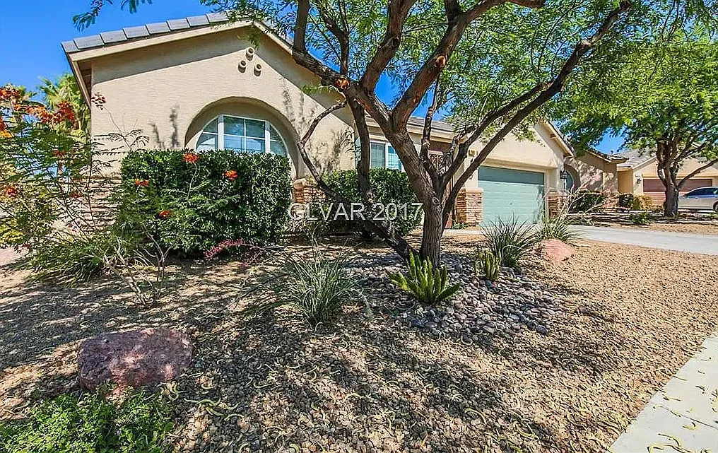 2567 Orangeglory Dr — Photo 2