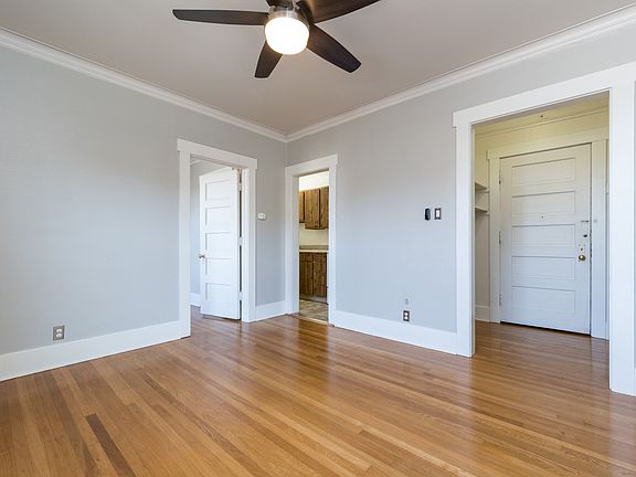 5th image of 729 S Bernard St #7V