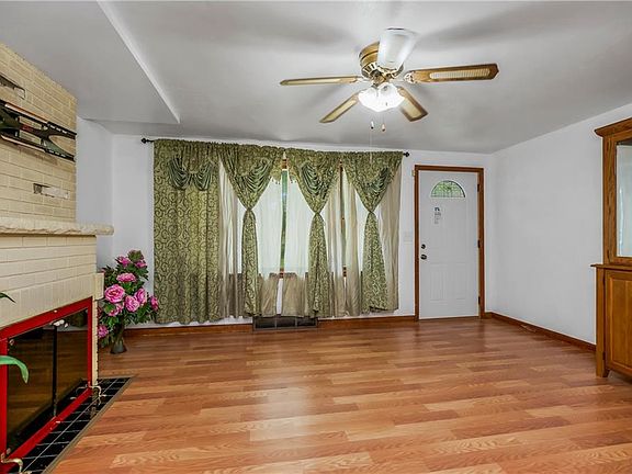3rd image of 6216 Yecker Ave