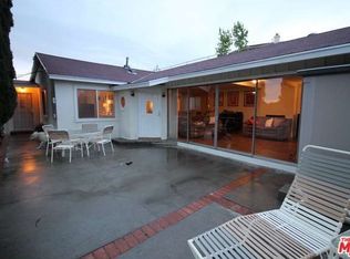 8931 Oswego St, Sunland, CA 91040