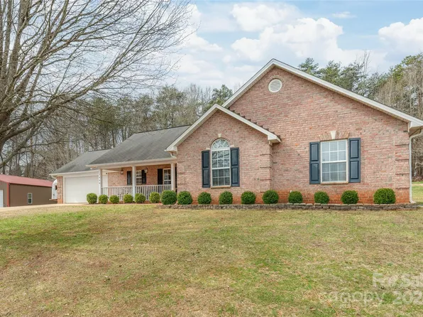 1460 Julius Dr, Salisbury, NC 28147